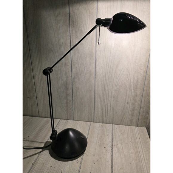 Vtg ADESSO Adjustable Arm & Shade Office Lamp Halogen Desk Lamp Light - Picture 1 of 9